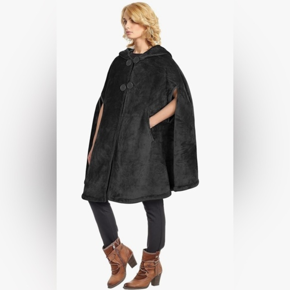 Catalonia Women's Premium snuggly hooded Cape blanket, Oversized Sherpa Fleece